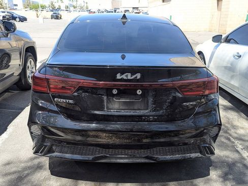 Used 2022 Kia Forte GT-Line FWD image 5