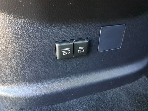 Used 2024 Toyota Tundra SR5 image 9