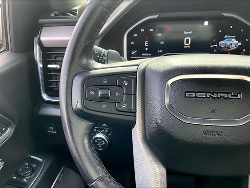 Used 2023 GMC Sierra 1500 Denali AWD/4WD image 24
