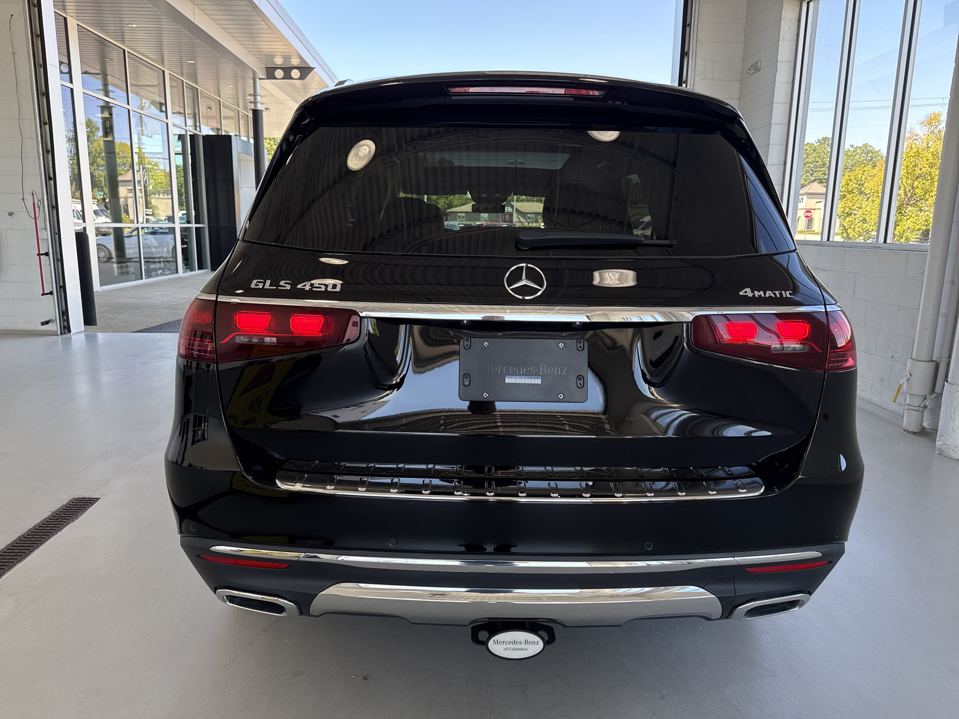 Certified 2024 Mercedes-Benz GLS 450 4MATIC image 9
