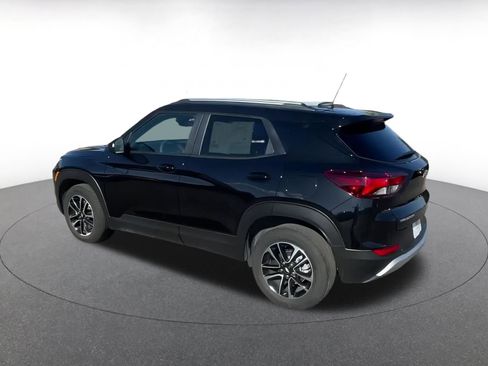 Used 2025 Chevrolet TrailBlazer LT image 10