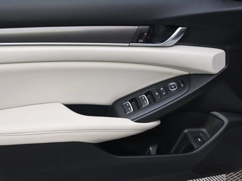 Used 2021 Honda Accord LX image 21