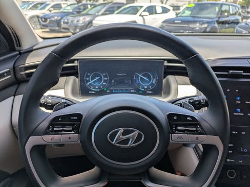 Used 2024 Hyundai Tucson Limited AWD/4WD image 24