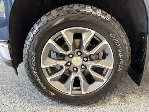 Used 2021 Chevrolet Silverado 1500 LT w/ All Star Edition Plus AWD/4WD image 42