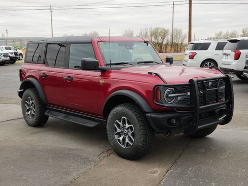 Used 2025 Ford Bronco Badlands AWD/4WD image 6