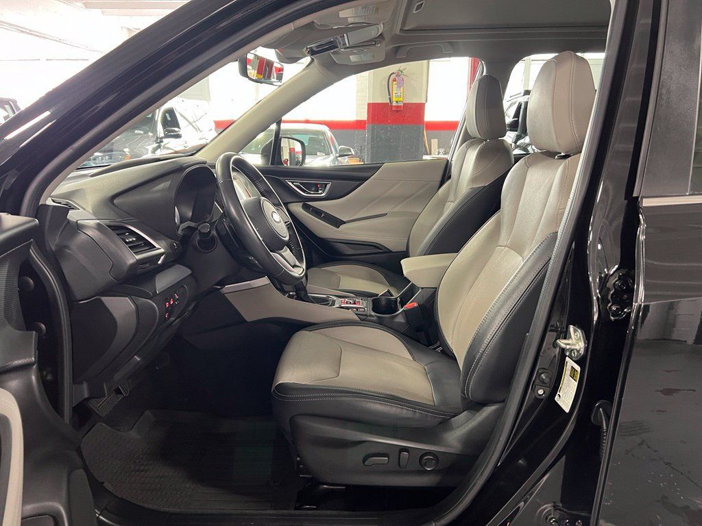 Used 2021 Subaru Forester Limited AWD/4WD image 10
