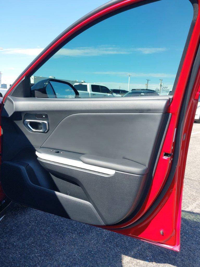 Used 2025 Kia K4 GT-Line w/ GT-Line Sunroof Package FWD image 12