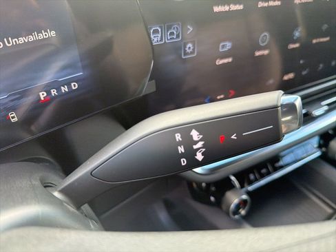 New 2026 Chevrolet Equinox EV LT image 14