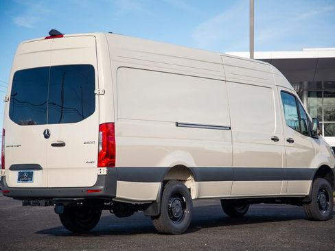 New 2026 Mercedes-Benz Sprinter 2500 image 9