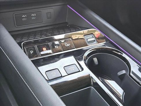 Certified 2025 Nissan Murano Platinum AWD/4WD image 16