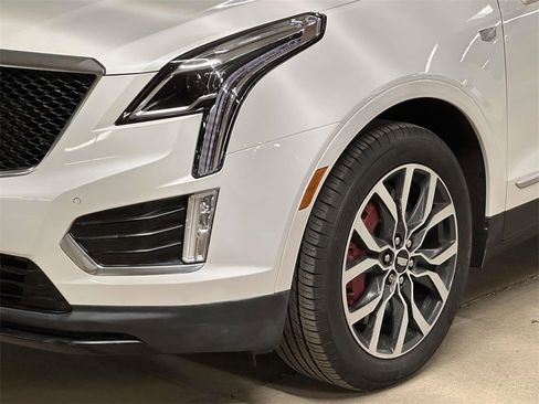 Used 2023 Cadillac XT5 Sportv image 10