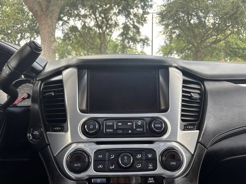 Used 2015 GMC Yukon XL SLT AWD/4WD image 28