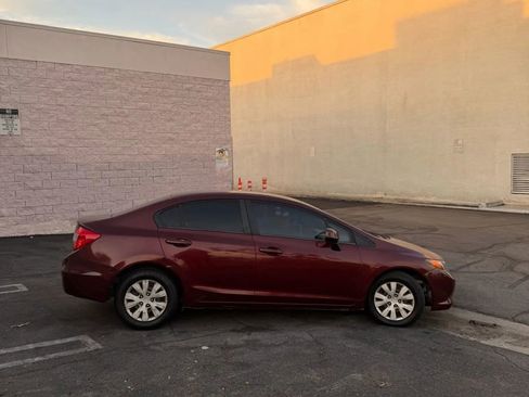 Used 2012 Honda Civic LX image 8