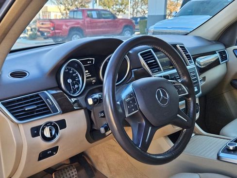 Used 2015 Mercedes-Benz ML 350 4MATIC image 10