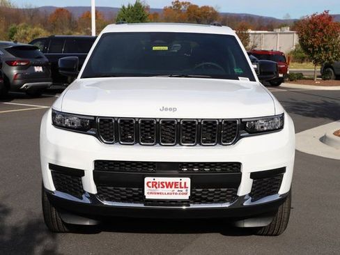 New 2025 Jeep Grand Cherokee L Laredo w/ Luxury Tech Group I AWD/4WD image 6