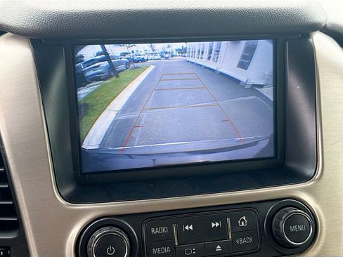 Used 2018 GMC Yukon XL Denali w/ Open Road Package RWD image 14