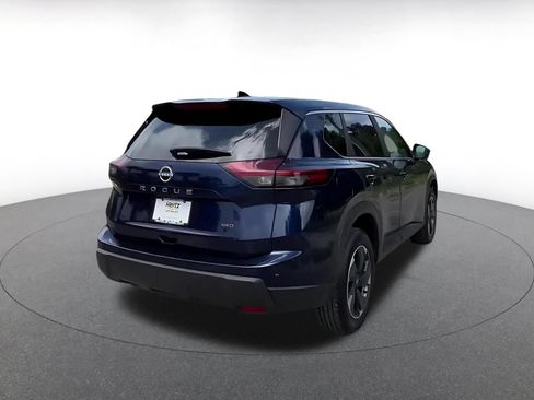 Used 2025 Nissan Rogue SV AWD/4WD image 15