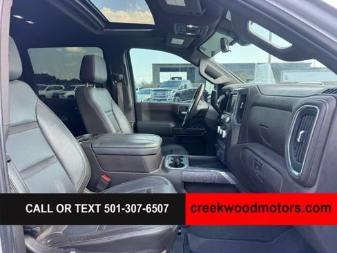Used 2023 GMC Sierra 3500 Denali w/ Denali Ultimate Package AWD/4WD image 11
