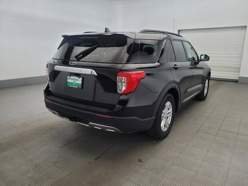Used 2023 Ford Explorer XLT w/ Equipment Group 202A image 9