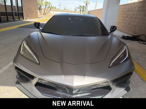 Used 2025 Chevrolet Corvette Stingray Preferred Cpe w/ 2LT RWD image 2