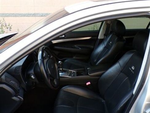 Used 2012 INFINITI G37 Journey w/ Premium Pkg RWD image 14