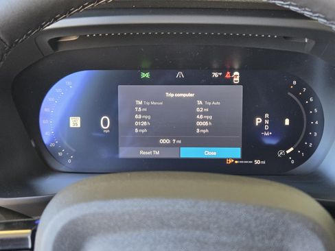 New 2026 Volvo XC40 B5 Ultra w/ Protection Package Premier image 18