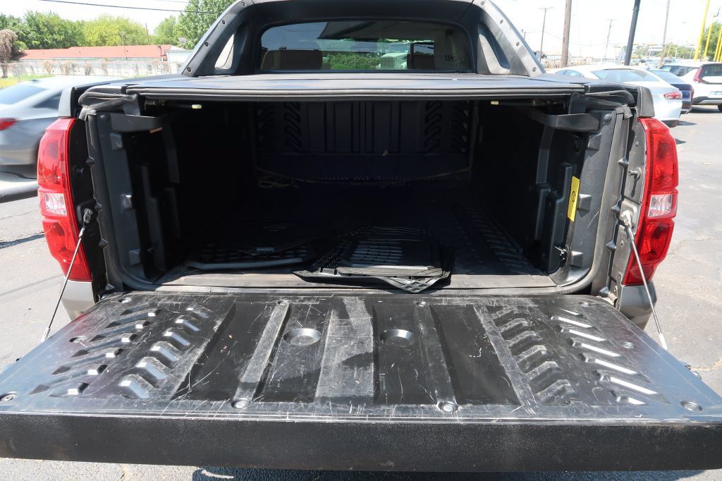 Used 2007 Chevrolet Avalanche LS RWD image 11