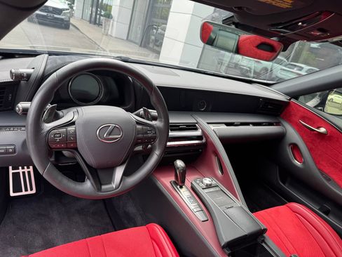 Used 2021 Lexus LC 500 Coupe w/ Sport Package RWD image 4