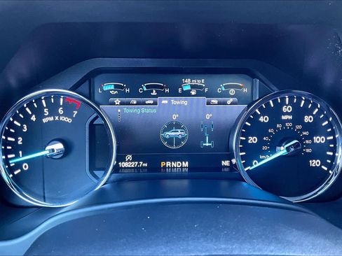 Used 2018 Ford Expedition Limited image 25