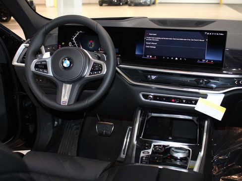 New 2026 BMW X6 xDrive40i image 18