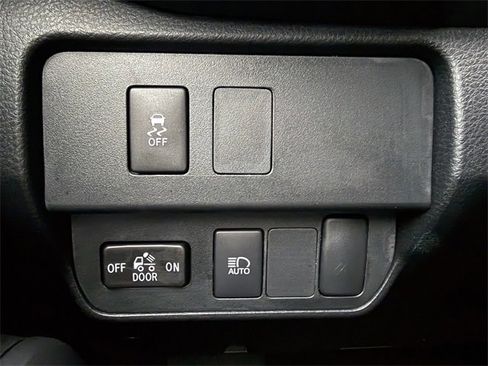 Certified 2023 Toyota Tacoma SR image 28