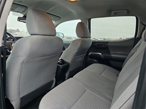 Used 2019 Toyota Tacoma SR5 image 12