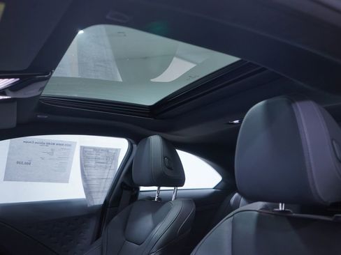 Used 2025 BMW M240i xDrive Coupe image 8