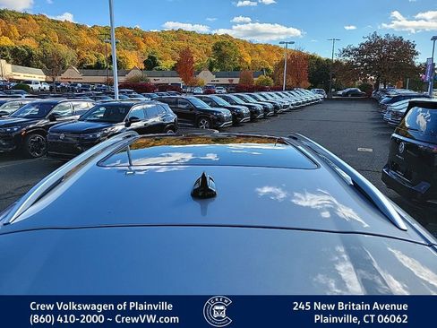 New 2026 Volkswagen Tiguan SE image 14