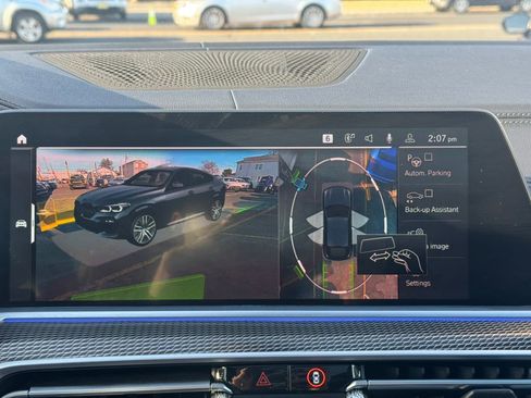 Used 2022 BMW X6 xDrive40i w/ M Sport Package image 43