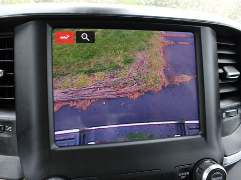 Used 2023 RAM 1500 Big Horn AWD/4WD image 38
