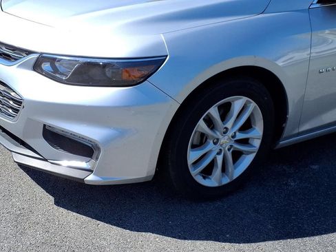 Used 2018 Chevrolet Malibu LT FWD image 8