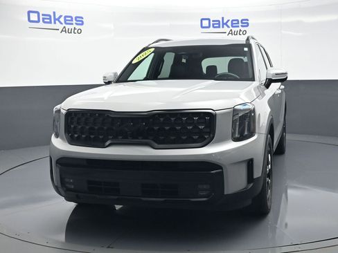 Certified 2025 Kia Telluride SX Prestige X-Line AWD/4WD image 4