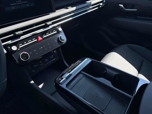 New 2025 Hyundai Tucson SEL image 24