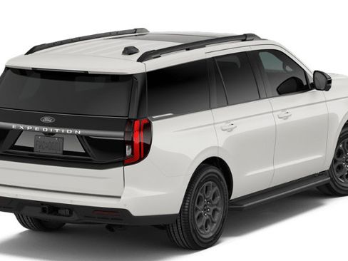 New 2026 Ford Expedition Active AWD/4WD image 26