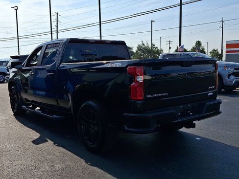 Used 2024 Chevrolet Silverado 1500 RST w/ Protection Package AWD/4WD image 4