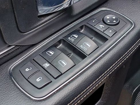 Used 2017 RAM 1500 Rebel w/ Luxury Group AWD/4WD image 13