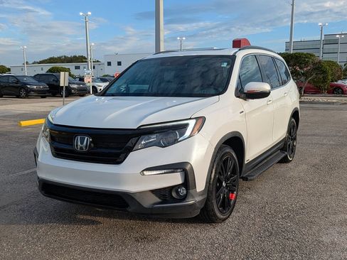 Used 2021 Honda Pilot Special Edition image 2