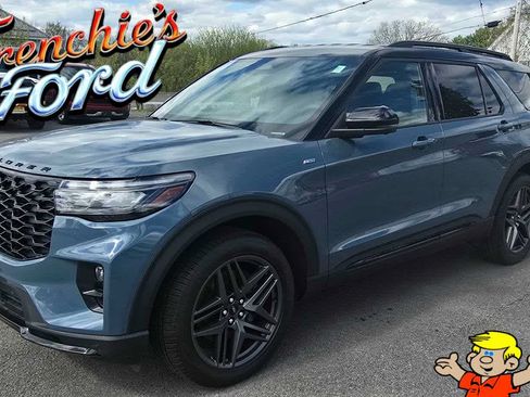 New 2026 Ford Explorer ST-Line w/ ST-Line Street Pack AWD/4WD image 1