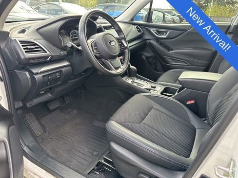 Used 2022 Subaru Forester Premium w/ Popular Package #1 image 9