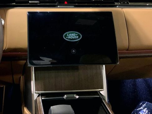 New 2026 Land Rover Range Rover SE image 6