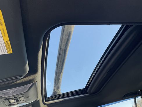 Used 2019 Toyota RAV4 XSE image 38