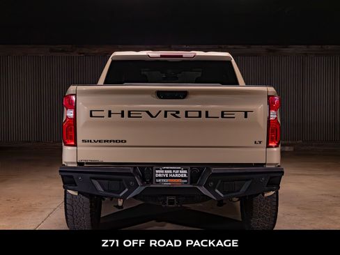 Used 2023 Chevrolet Silverado 1500 LT Trail Boss w/ Protection Package AWD/4WD image 7