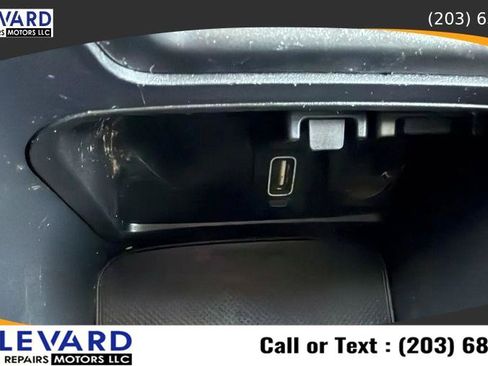 Used 2019 Honda CR-V LX image 20