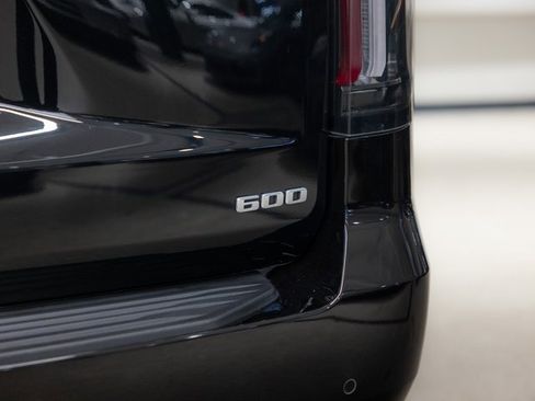 Used 2024 Cadillac Escalade Sport Platinum w/ Heavy-Duty Trailer Package image 18